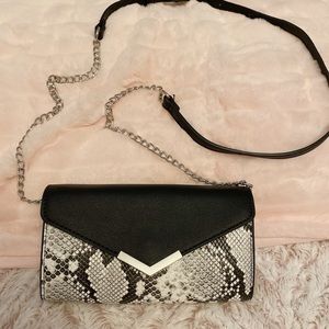 New & Gorgeous Wallet Purse